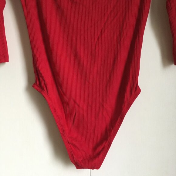 Flamenco Red Ruffle Collar 3/4 Sleeve Bamboo Bodysuit - Picture 6 of 15